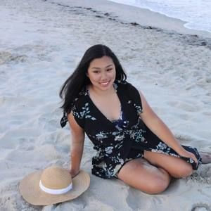 Meet your Posher, Lydia